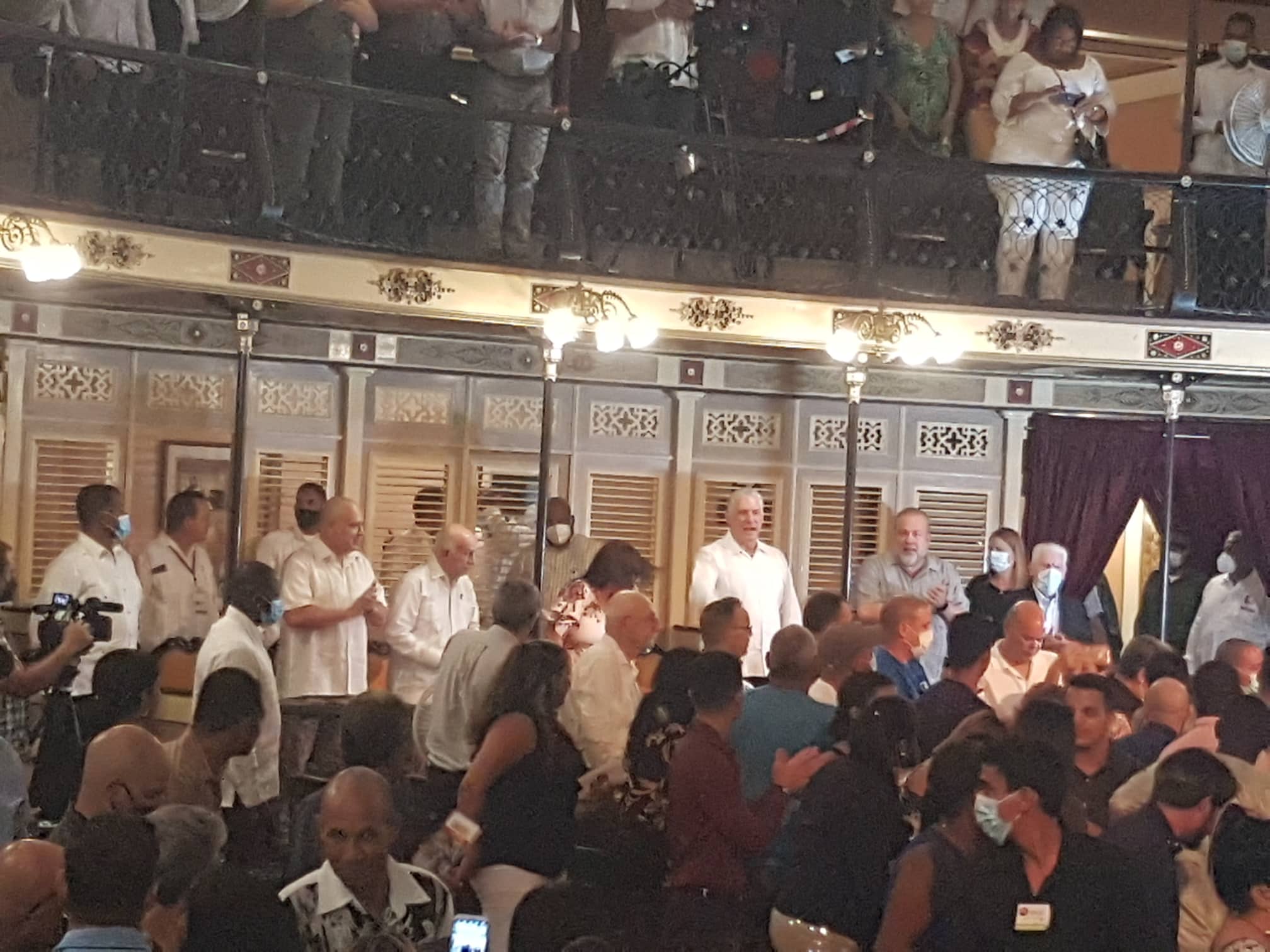 Asiste Díaz-Canel a gala por el 26 de Julio en Cienfuegos (+Fotos y ...