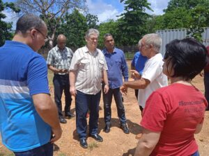 Viceprimer ministro evalúa programas económicos en Alquizar