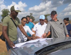 Evalúa Inés María Chapman inversiones de acueducto en Consolación del Sur