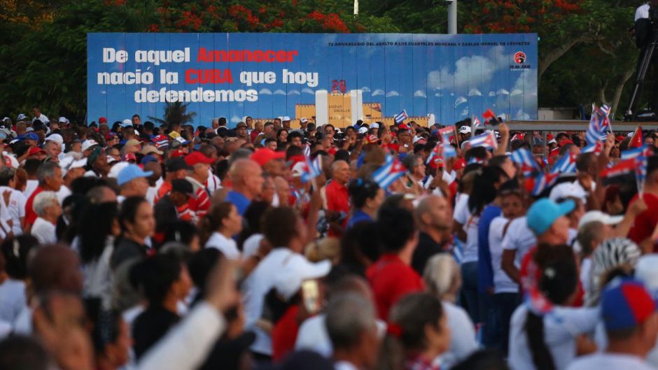 Celebra Cuba el Día de la Rebeldía Nacional - Radio Reloj, emisora ...