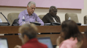 Cuban president attends Parliamentary Commission meeting