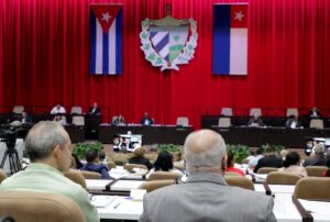 Diputados analizan temas medulares para la nación (+Post)