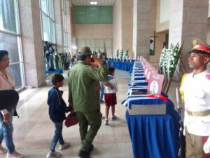 Cuba rinde emocionado homenaje a nuestros héroes (+Fotos)