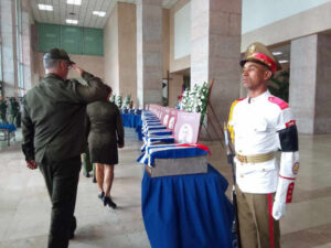 Homenaje a combatientes cubanos víctimas del ataque de EEUU a Venezuela