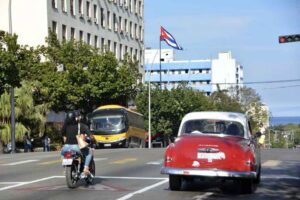 Adoptan medidas viales por homenaje a combatientes caídos