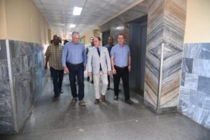 Visita Díaz-Canel Instituto de Oncología y Radiobiología