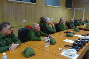 Participa Díaz-Canel en el Día Nacional de la Defensa