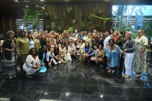 Dialoga Díaz-Canel con mujeres cubanas (+Post)