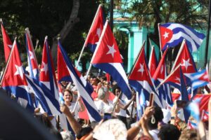 A las cubanas no las rinde nadie A las cubanas no las rinde nadie