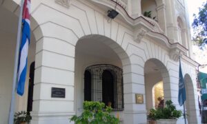 Canciller cubano envía felicitación y reconoce labor de ACNU