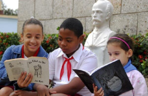 Cuba protege la infancia como su especial tesoro Cuba protege la infancia como su especial tesoro