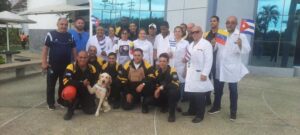 Otro grupo de rescatistas de Cuba llega a Venezuela para asistencia