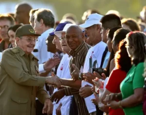 Felicitan autoridades cubanas a Raúl en su cumpleaños Felicitan autoridades cubanas a Raúl en su cumpleaños