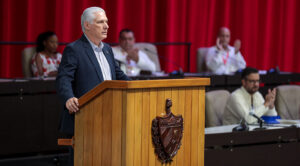 Díaz-Canel: La eficiencia económica debe servir a la justicia social (+Post)