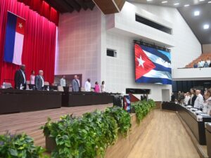 Raúl y Díaz-Canel participan en sesión plenaria