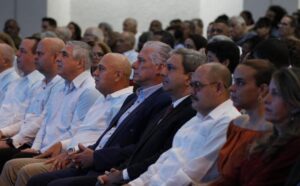 Preside Díaz-Canel conmemoración del cincuentenario de la Educación Superior en Cuba