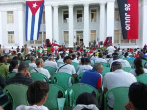 Conmemoración eterna por el 5 de Septiembre en Cienfuegos