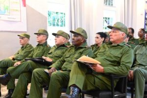 Participa Díaz-Canel en actividades por el Día Nacional de la Defensa