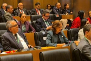 Cuba denuncia cerco genocida de EE:UU